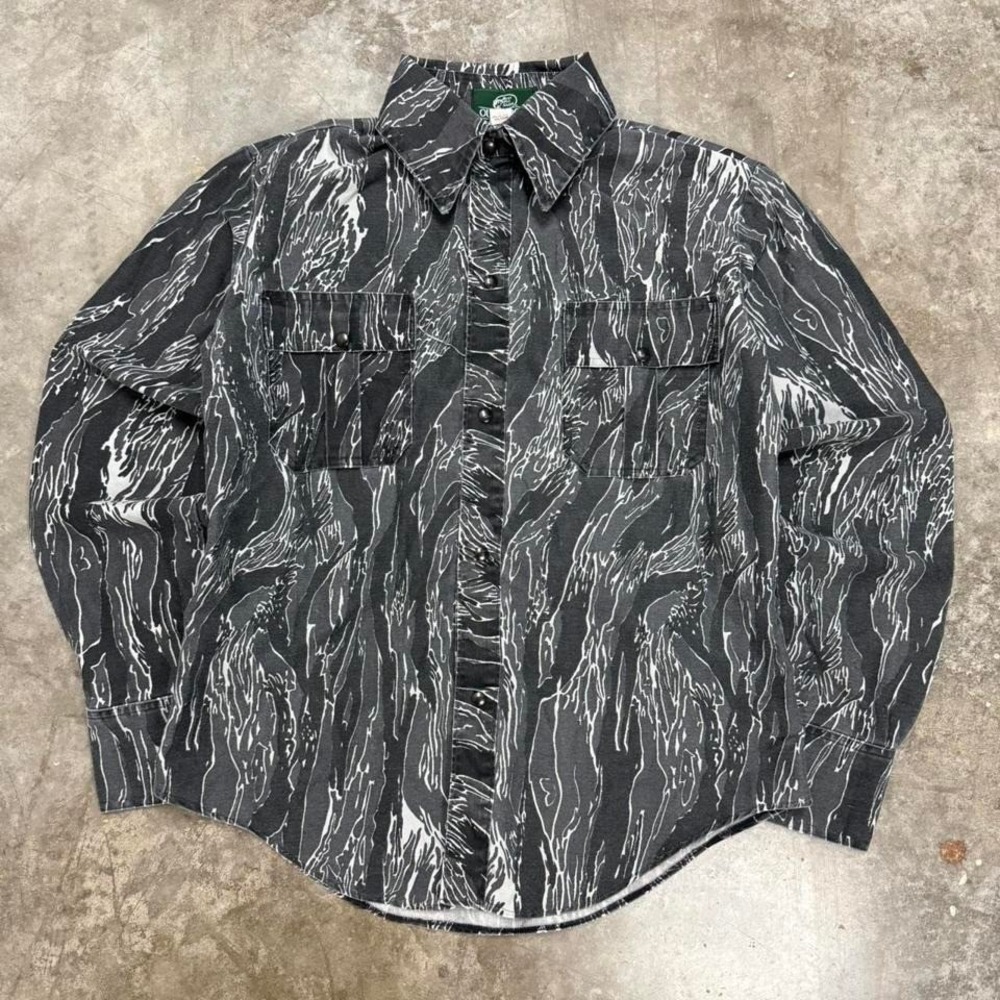 Vintage Bass Pro Shops Gray Tiger Strip Camo Hunting Button Snap Shirt Size L